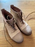 Damenstiefel Ovye by Cristina Lucchi Gr.38, sehr guter Zustand Hessen - Darmstadt Vorschau