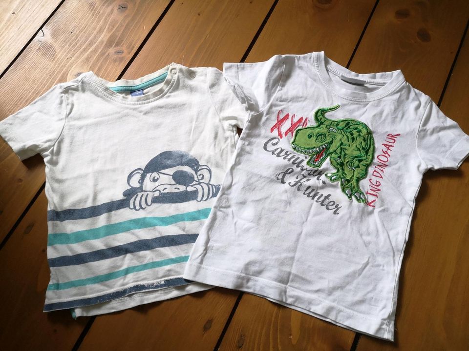 Zu Verschenken T-Shirts Gr. 92 in Bernsdorf b Hohenstein-Ernstthal