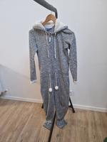 Grauer kuscheliger langer Jumpsuit Baden-Württemberg - Oftersheim Vorschau