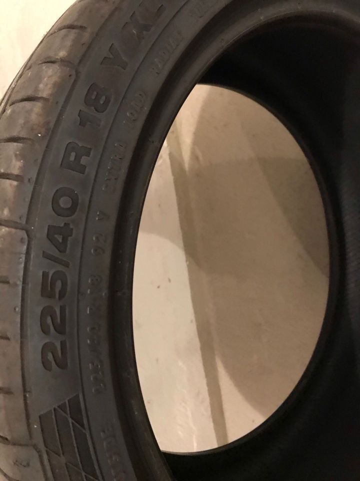 Sommerreifen Continental 225/40 R 18 Y XL in Erfurt