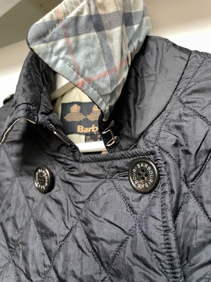 Barbour Steppjacke Schwarz Gr. 36 Leicht Steppjacke Wachsjacke in Köln