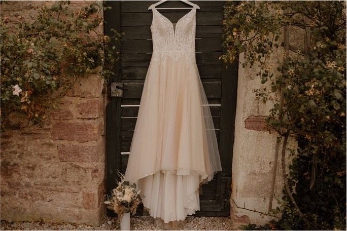 Amélie Brautkleid Hochzeitskleid Spitze Tüll Pailletten Petite in Mörfelden-Walldorf