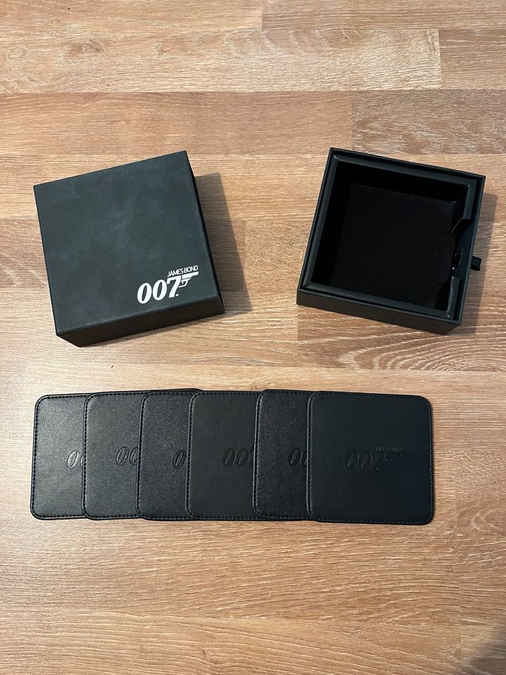 James Bond 007 Leder-Untersetzer - Original Merchandise in Nürnberg (Mittelfr)
