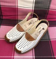Rieker Sandalen Schuhe hell und braun 41 Leder Bayern - Hof (Saale) Vorschau