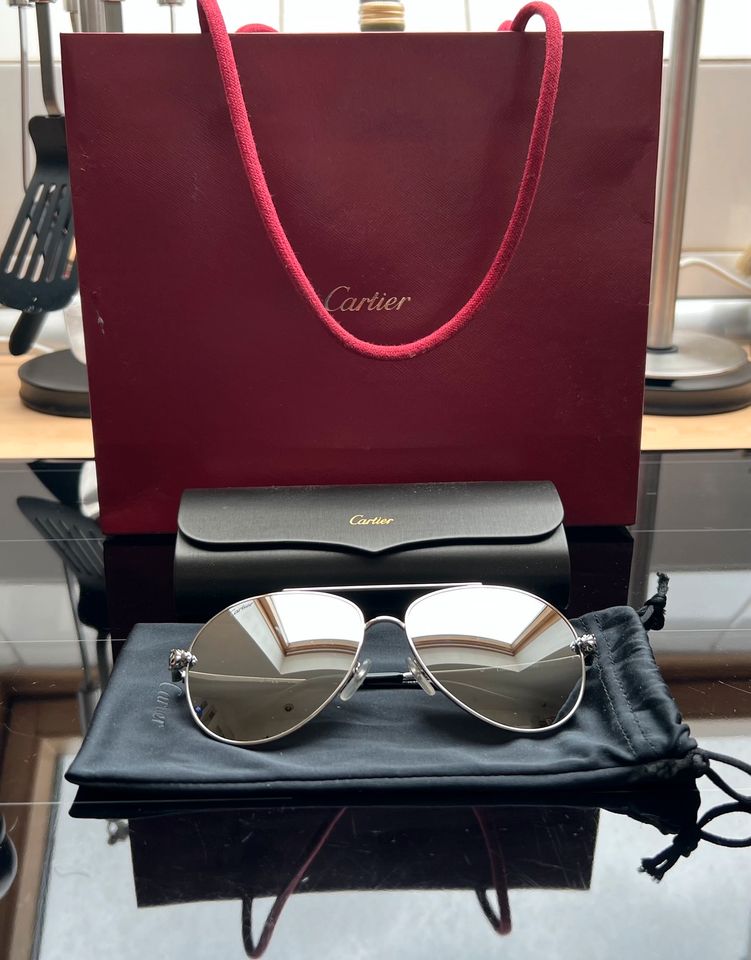 PANTHÈRE DE CARTIER SONNENBRILLE in Hamburg