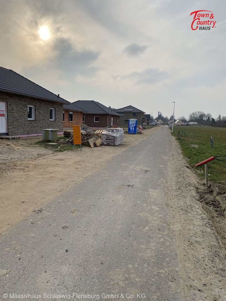 Elegantes Landhaus: Entdecken Sie die zeitlose Schönheit dieser Immobilie in Wesselburen