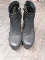 Kennel &Schmenger Stiefeletten Boots schwarz Größe 4 1/2 Nordrhein-Westfalen - Wülfrath Vorschau