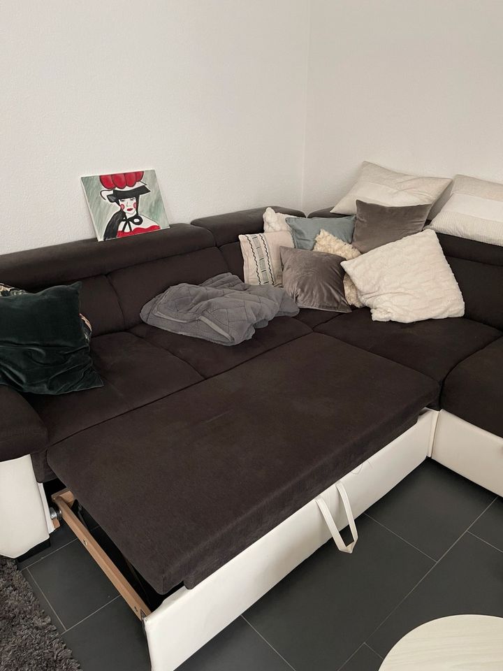 Wohnlandschaft - Wohnzimmer Couch in Karlsruhe