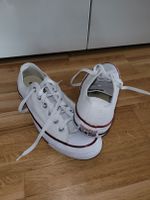 modische Sneaker Schuhe Converse All Star 41 weiß Neuhausen-Nymphenburg - Neuhausen Vorschau