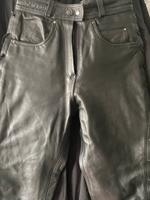 Schnürlederhose  Lederhose Bikerhose Damen Gr.46 Hessen - Dautphetal Vorschau