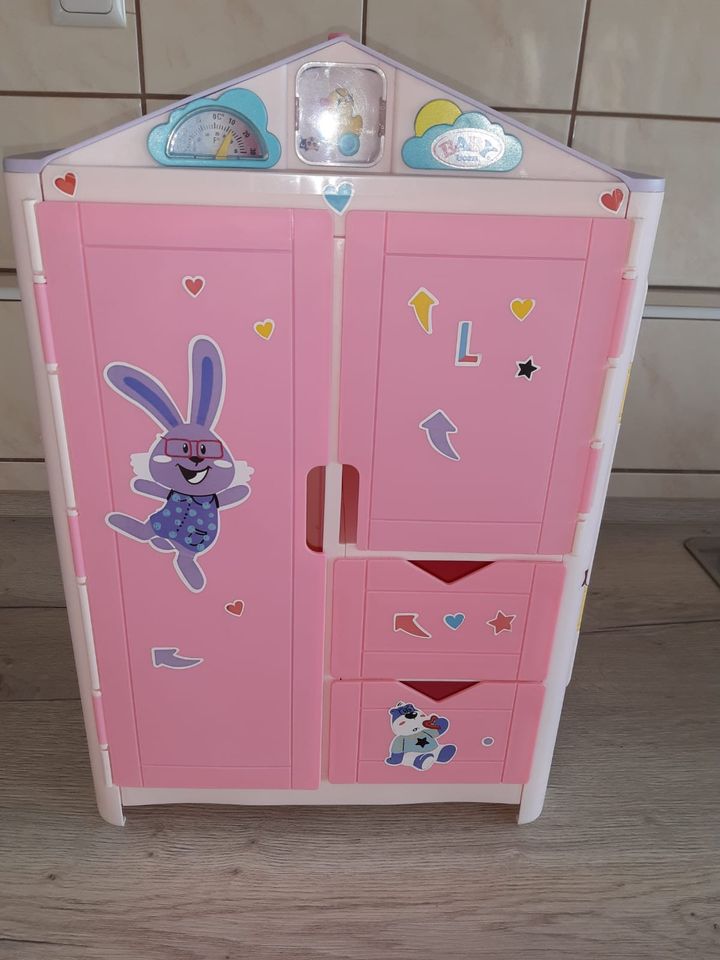 Babyborn Kleiderschrank in Osteel