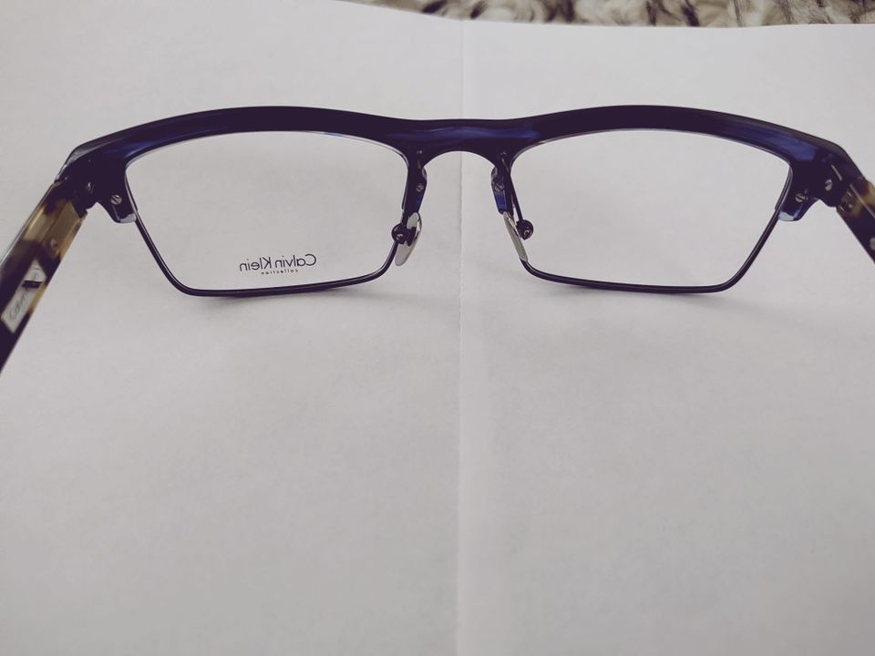 Brille Calvin Klein Brillenfassung CK-8555-412 Navy-Horn in Hildesheim