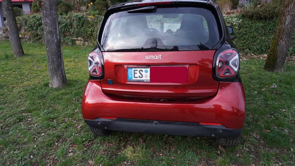 Smart EQ ForTwo-passion, 22KW Lader; Exclusive- Winter- +Paket in Ohmden