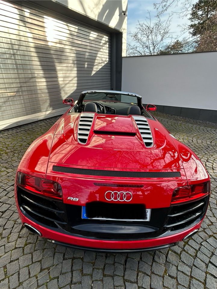 Audi R8 Spyder V10, Saisonfahrzeug. in Roßdorf