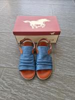 *NEU * Sandalen von Mustang in Gr.40 Nordrhein-Westfalen - Kerken Vorschau