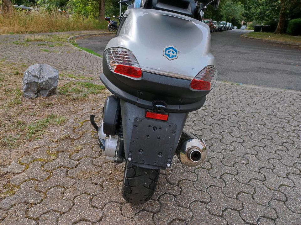 Mp3 Piaggio 400 in Düsseldorf