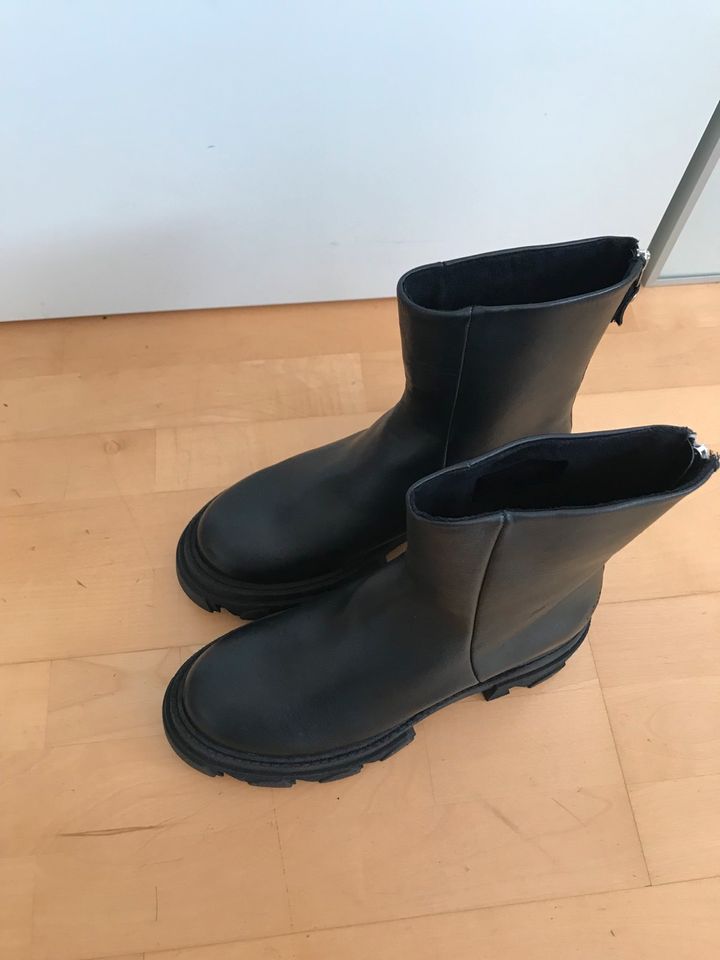 Leder Boots Combat Plateau Steve Madden in Hannover