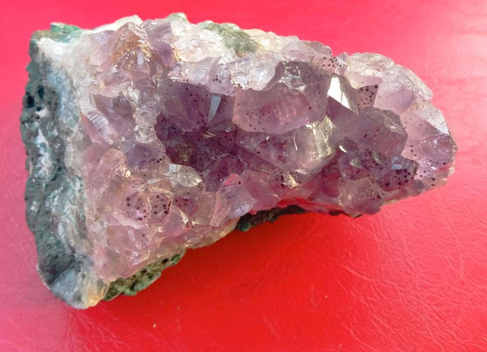 Schöner Amethyst Edelstein Heilstein 510 g Brasilien in Tännesberg