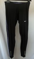 Nike Leggings Grau Lila Sporthose Thights Fitness Sport XS München - Au-Haidhausen Vorschau