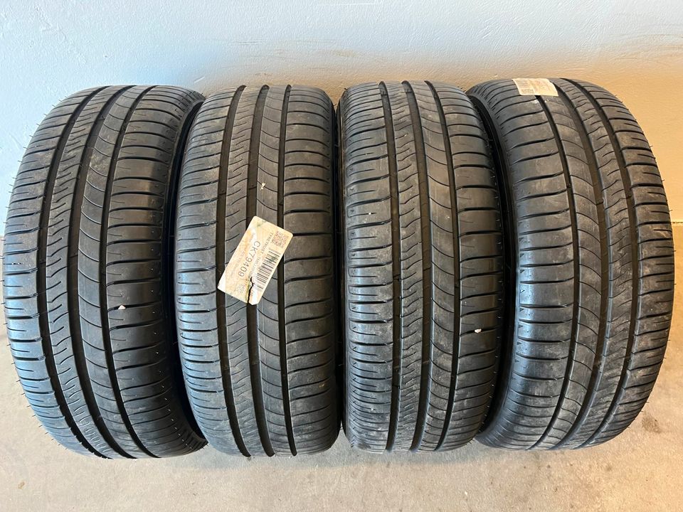 Orig 16 Zoll Skoda Alufelgen auf MICHELIN Sommerreife 205/55 R16 in Eitorf