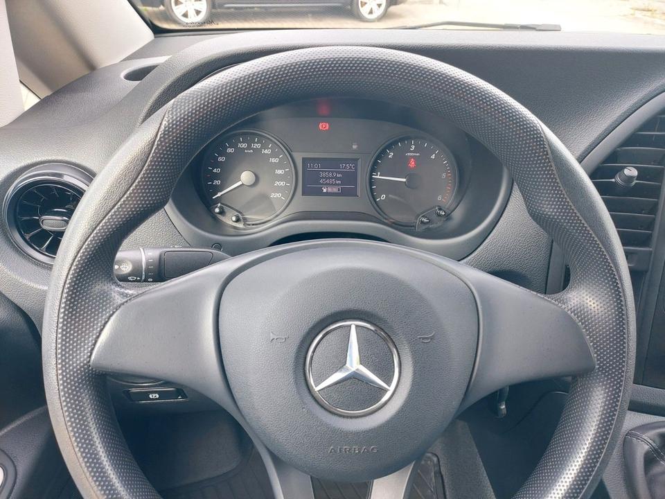 Mercedes-Benz Vito Kasten 110 FWD Lang Klima Kamera DAB PDC in Leipzig