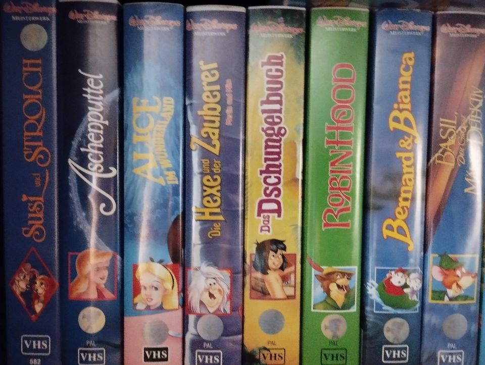 26x Walt Disney VHS - Hologram Sammlung (König der Löwen, Robin H in Velbert