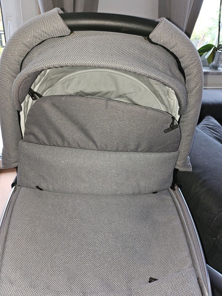 Kinderwagen espiro next silver 3 in 1 wie neu Material UV 50+ in Langquaid