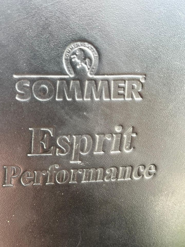 Sattel Sommer Esprit Performance DS 17,5'' in Lippetal