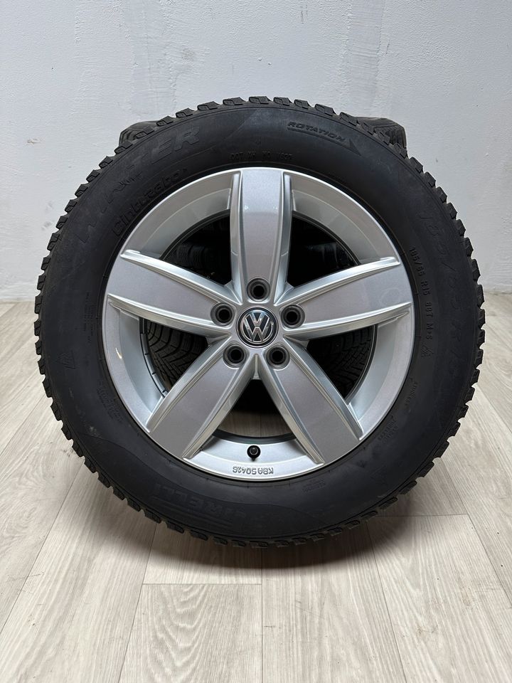 Original VW Polo VI 6 185/65 R15 Zoll Corvara Winterräder Felgen in Burgwedel