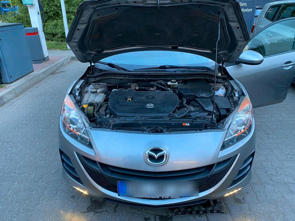 Mazda 3 zoom in Vierlinden (b Seelow)
