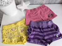 3x Shorts/ kurze Hose Gr.128 Nordrhein-Westfalen - Schwelm Vorschau