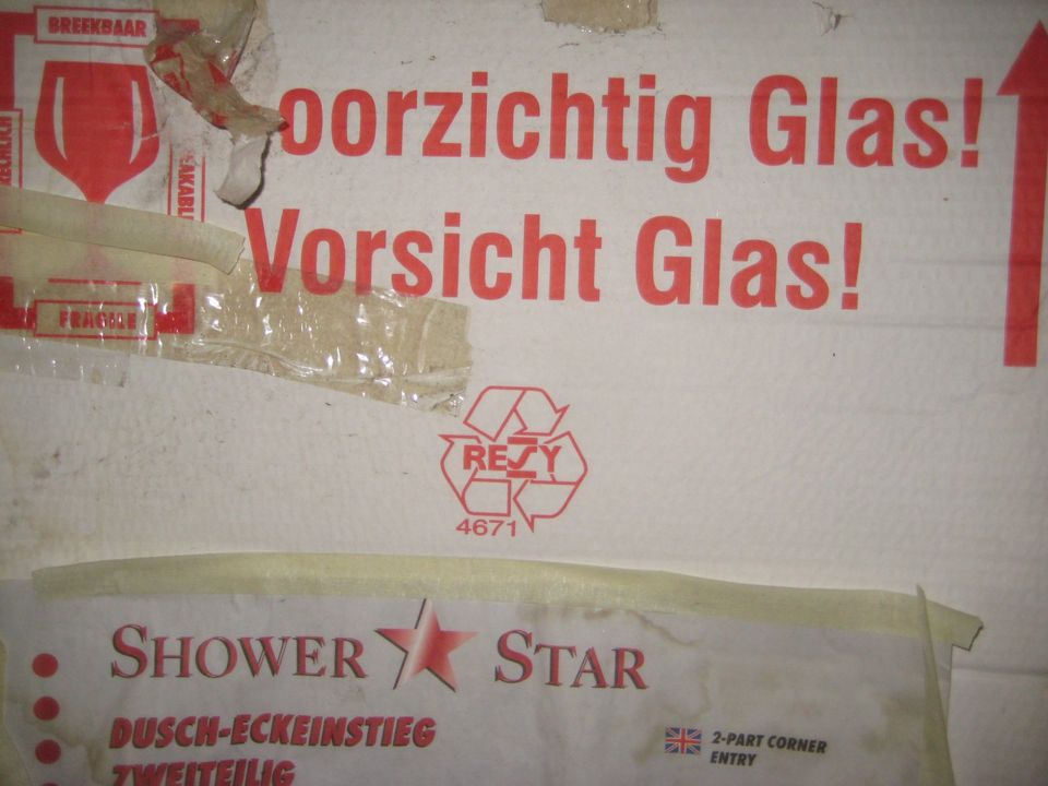 Duscheck Einstieg aus Glas neu in Berlin