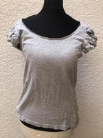 VERKAUFT .     Süßes Baumwoll T-Shirt mit Puffärmeln M neuwertig Stuttgart - Botnang Vorschau