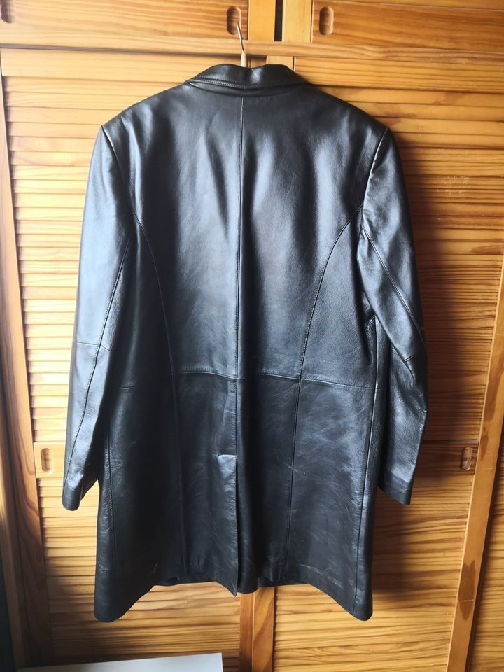 DDR Retro Vintage Mantel Blazer Leder Damen schwarz Größe L in Erfurt