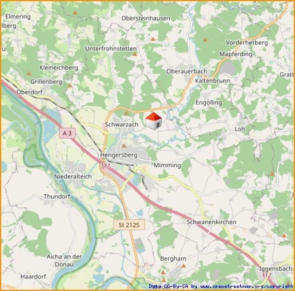 Attraktives Baugrundstück mit voller Erschließung, Doppelgarage und Photovoltaikanlage in Hengersberg