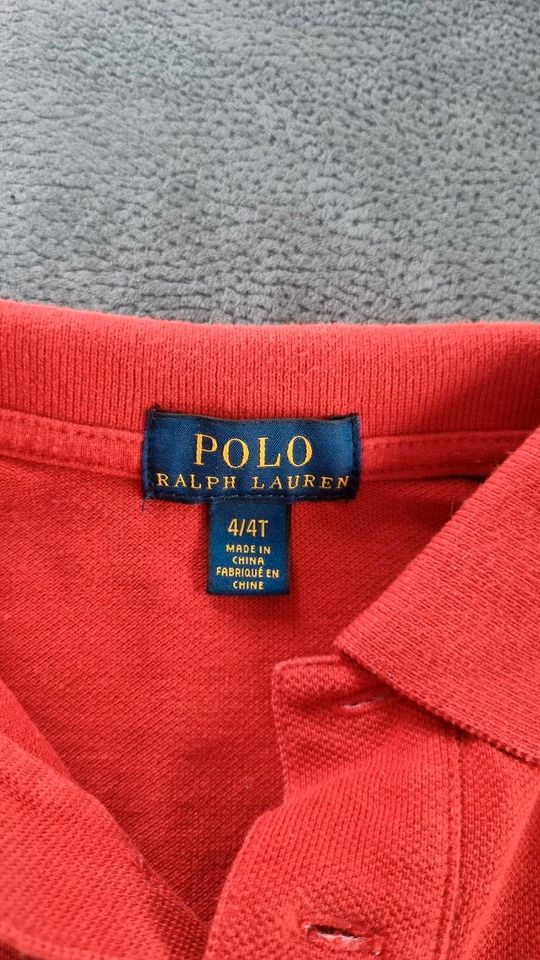 Polo Ralph Lauren Poloshirt Gr. 4T in Wallerfangen