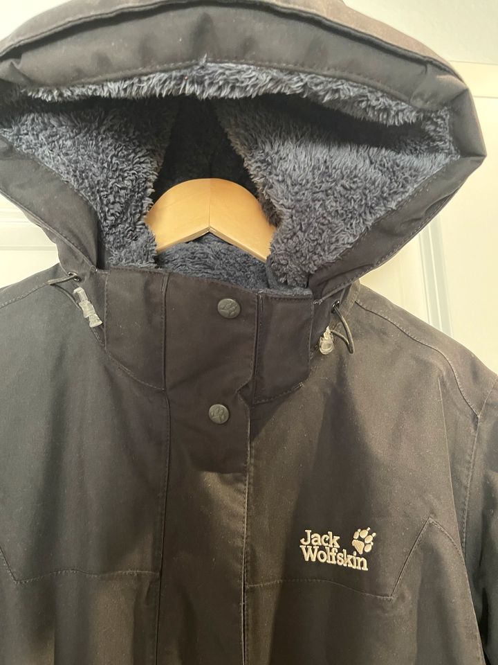 Jack Wolfskin Jacke 5 th Avenue schwarz L in Quakenbrück