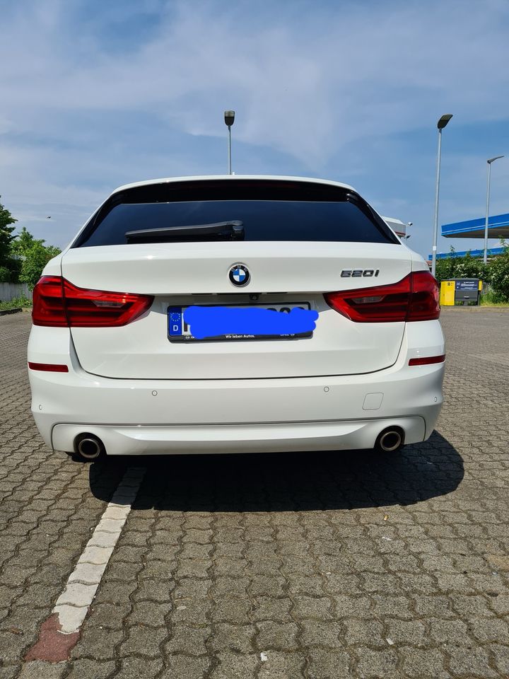BMW 520i touring event Tausch gegen Vito möglich in Frankfurt am Main