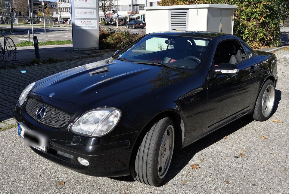 Mercedes SLK 230 Carlsson in Haar