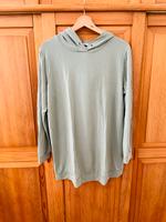 hellgrüner langer Hoodie-Pullover (Gr. 40/42) München - Maxvorstadt Vorschau