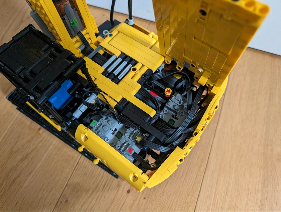 Mould King 13112 Technic Bagger RC Ferngesteuert wie Lego in Rechberghausen