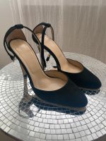 Elegante wildleder High Heels Armani 39 Schuhliebhaber München - Laim Vorschau