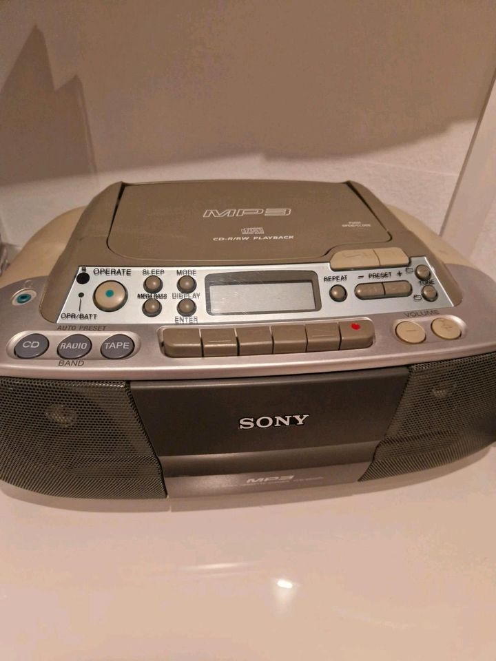 Sony CD Mp3 Player ❤️Bibi Blocksberg CDs in Bad Ems