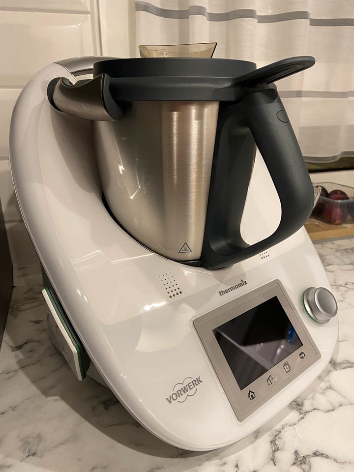 Thermomix - weißer TM5 in Simmern (Westerwald)