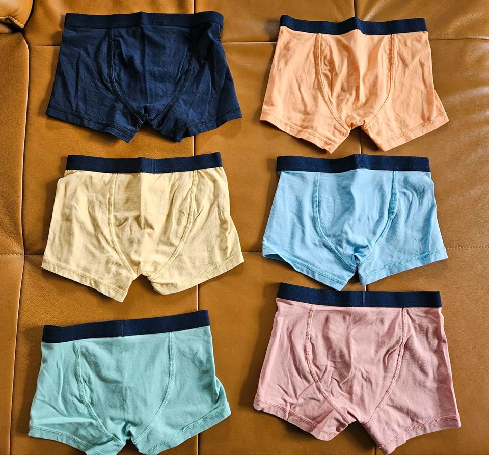 6 Boxershorts Unterhosen h&m Gr. 134/140 neuwertiger Zustand in München