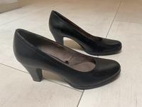 Tamaris Pumps Damenschuhe Größe 38 schwarz Bayern - Bad Staffelstein Vorschau