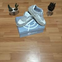 Vicinity Akimbo Low Schuhe/Sneaker Grau Nordrhein-Westfalen - Barntrup Vorschau