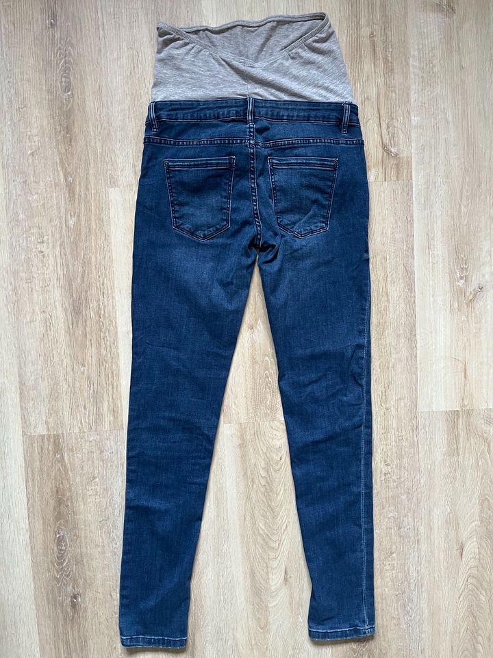 Umstandshose /-Jeans Gr. 38 in Melbeck
