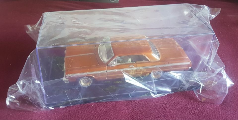 1:26 Chevy Impala 1964 SS 870I Lowrider in Orange (Gebraucht) in Herrenberg