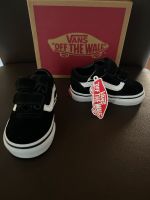 VANS Milton V Old School Wildleder NEU Größe 19 Nordrhein-Westfalen - Hamminkeln Vorschau